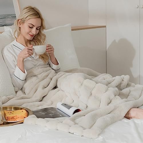 Cozy Bliss Faux Fur Throw Blanket for Couch, Cozy Soft Plush Thick Winter Blanket for Sofa Bedroom Living Room, 50 * 60 Inches Beige - Image 2