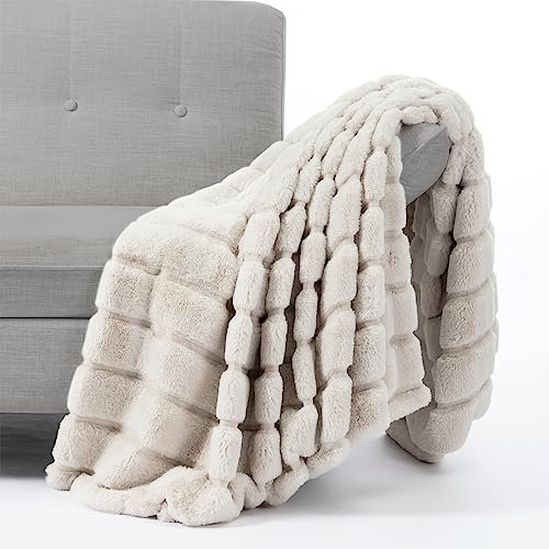 Cozy Bliss Faux Fur Throw Blanket for Couch, Cozy Soft Plush Thick Winter Blanket for Sofa Bedroom Living Room, 50 * 60 Inches Beige - Image 3
