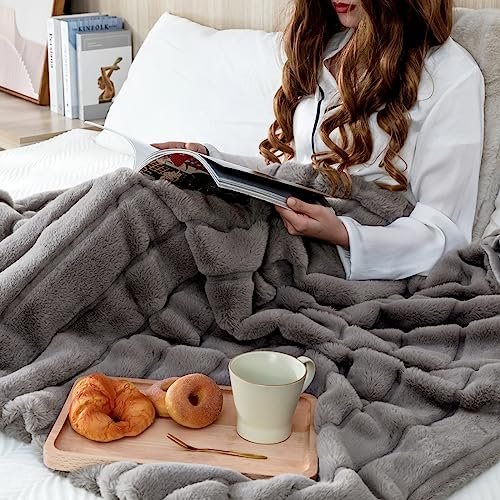 Cozy Bliss Faux Fur Throw Blanket for Couch, Cozy Soft Plush Thick Winter Blanket for Sofa Bedroom Living Room, 50 * 60 Inches Grey - Image 2